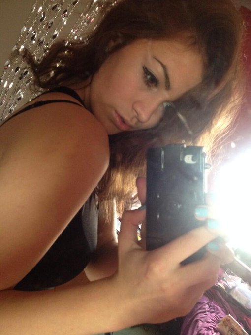 Sorry I've been so quiet! Have a #Selfie 😘 http://t.co/HU0TqYIWgD<a href="/tag/selfie"class="tags">#Selfie</a>