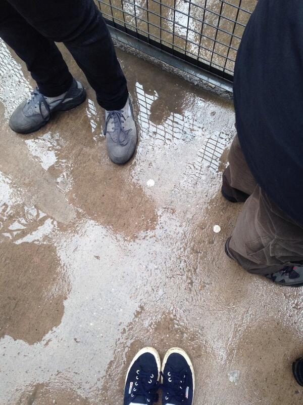 AlexLAitken's tweet image. Got drowned at alton towers today!!!