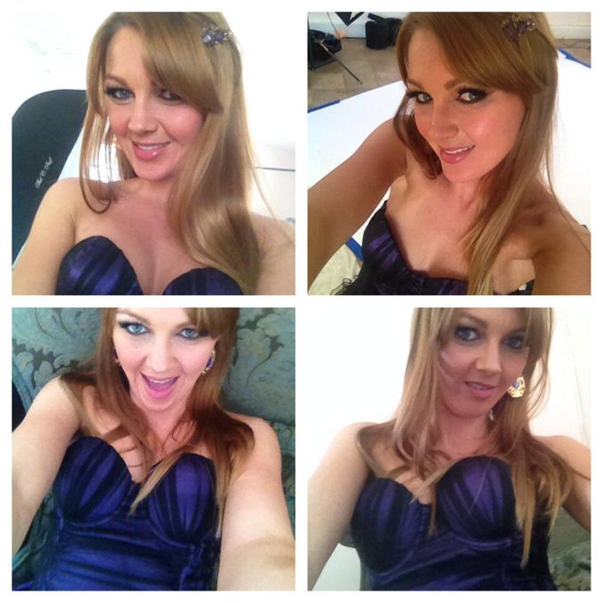 Chillin on set after being dressed for my part. :-) http://t.co/FWKJuU0Lnc<a href="/tag/mvsales"class="tags"><span>#mvsales</span></a>