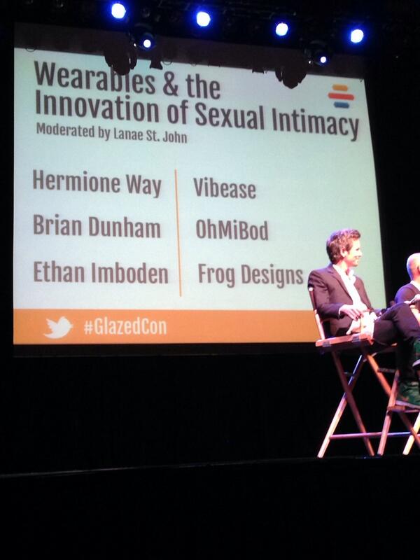 Who said conferences are boring?#GlazedCon #wearables #wearabletech