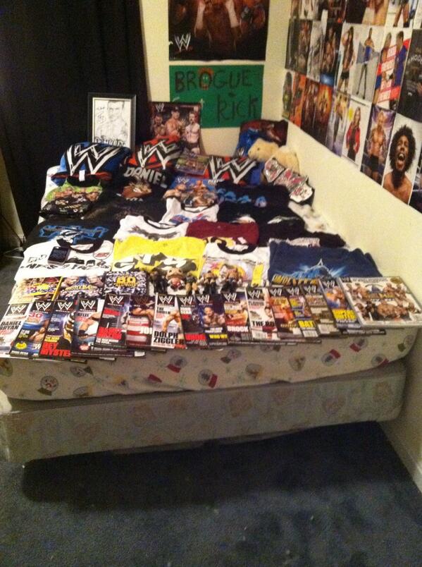Brainfreemarie's tweet photo. @WWE Well, this is my fan cave. http://t.co/0zmaZrLtoG