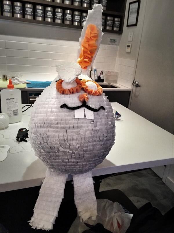 PinataProject's tweet photo. Piñata patience. Awesome chocolate trumps arms construction @theteafactoryca @willownatfood #pinatawisdom http://t.co/FShp8t2yN4