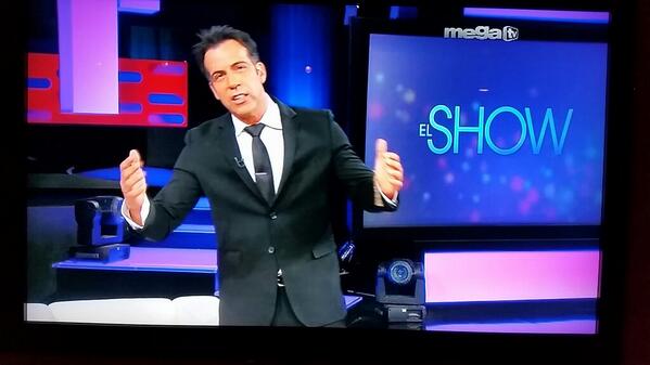 Hamletgarcia17's tweet photo. Buen Programa divertido @elshowmegatv por @MegaTVLive con  @felipeviel nueva etapa comienza Felicidades http://t.co/JnzFSrKPW0