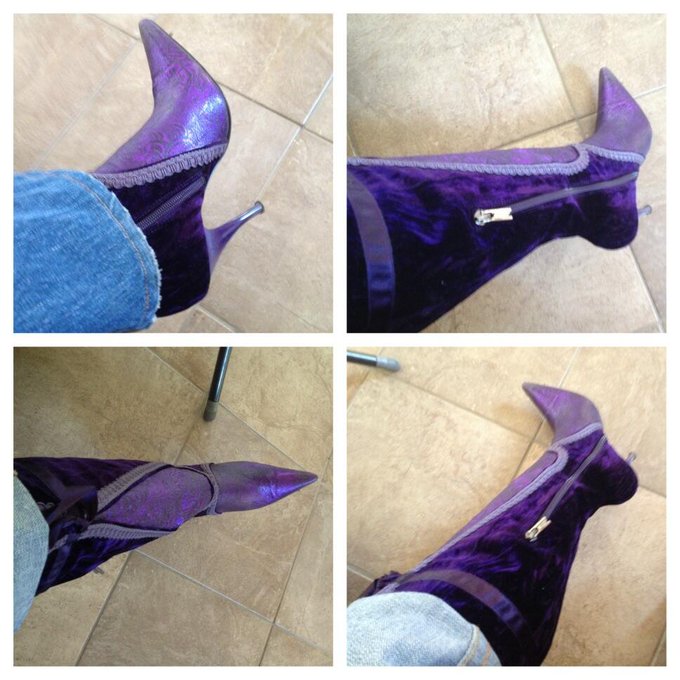 My sexy purple boots for my scene today!! Shoe lovers beware, these are killers!! http://t.co/j4yU9N<a href="/tag/manyvids"class="tags"><span>#manyvids</span></a><a href="/tag/mvsales"class="tags"><span>#mvsales</span></a>