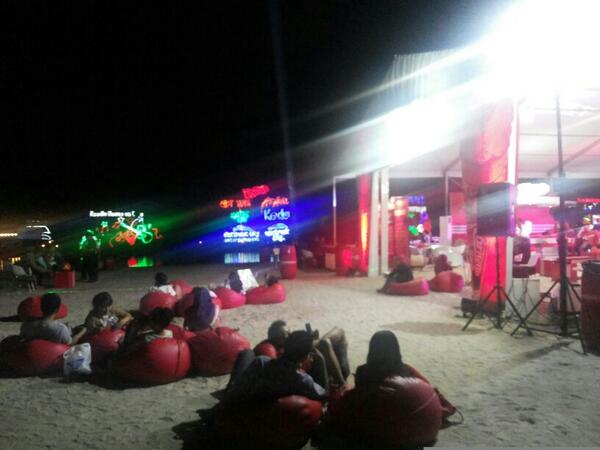 swiftiesmalik's tweet image. RED TOUR JKT WAS AMAZING THANK YOU CORNETTO @taylorswift13 #REDTourJKT