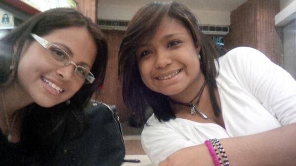 SloorMt's tweet photo. #Malefica #TequeñosSorpresa #EsperandoALosImpuntuales @Princss_Eli http://t.co/wjSuGxNuhc