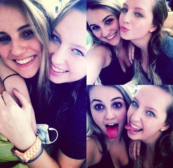 jaypottsiee's tweet photo. HAPPY BIRTHDAY TO THIS WILD CHILD SEXY MAMA 😘 love u so much bizuff, tudo de bom forever, mttts sdds. Love you❤❤❤🎉🎉 http://t.co/sKMNVU4HoD
