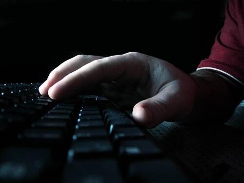 iweekindia's tweet photo. Attnd 2morrow #webcast on Protectin ur org agnst #attack tech http://t.co/F0IZphajvM  #cybersecurity #winprizes http://t.co/6PDfO1o8e5