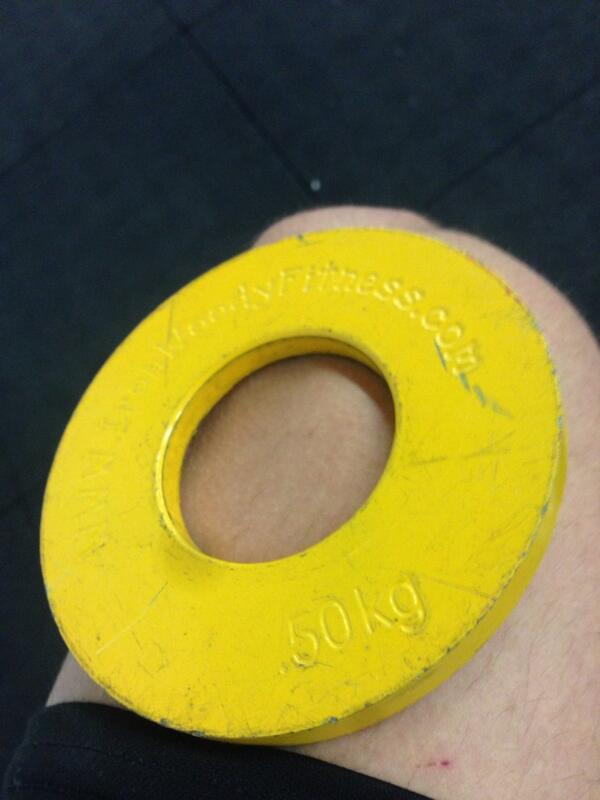 joostborn's tweet photo. 106 kg @LennartVelema want 105 was te ligt! Dit zijn de gewichten voor de fijnproevers http://t.co/QJeuxyS2wS