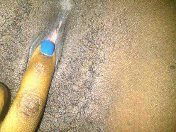 Gh_nudes's tweet photo. "@akinkunle14: Is this from ghana?"@Gh_nudes: Juicy http://t.co/QrQ4vItgaS"" yes why?