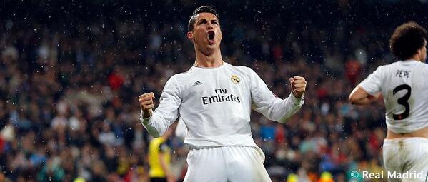 realmadrid's tweet photo. No te pierdas los 10 mejores goles de @Cristiano esta temporada: http://t.co/Gswmr8wpzD #HalaMadrid http://t.co/wMYzC3CEoX