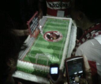 sunset_florist's tweet photo. Kue Ultah KCONK MANIA ke5 http://t.co/X3Jir3bnXr