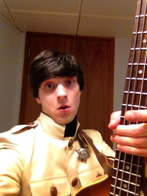 StarrlitePaul's tweet photo. Beatleing it with @withan_A today!!!! #yahooisbetterthangoogle http://t.co/jPn6Rc0fKl
