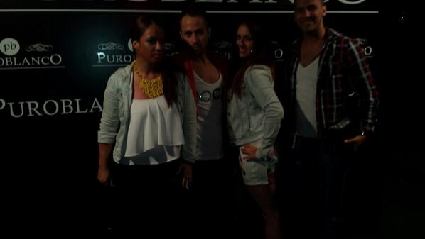 RocioSCot's tweet photo. Celebrandoo los cumples http://t.co/RsYMq1PWaA