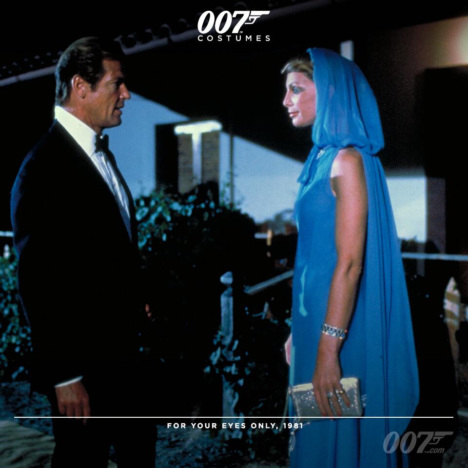 James Bond In For Your Eyes Only Cassandra Harris Lisl Wears A Dress By Rhavis Of London Http T Co Umgvd75sof Twitter