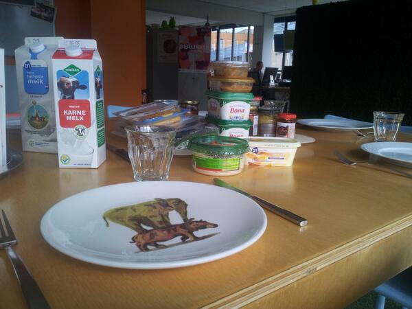 3POnl's tweet photo. Scaredy Cat Elephant by @ted_parker found it's way to our lunch table #curated87 http://t.co/8uWjfHPblO