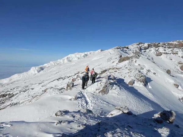 visit_tanzania's tweet photo. http://t.co/MTQmMYgLHN

Hello world!  Welcome Kilimanjaro. http://t.co/vzbB3R64tn
