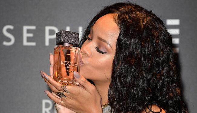 Rihanna smells new arrivals