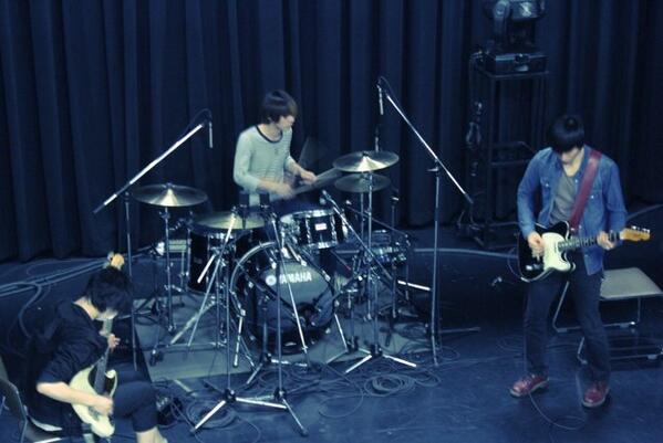 jakehide's tweet image. 今月末の3デイズで音源無料配布します！
今日はそのレコーディングでした。
音源にして欲しいって言われ過ぎたあの曲や、LIVEでもまだやった事ない曲もあります。
よろしくです！