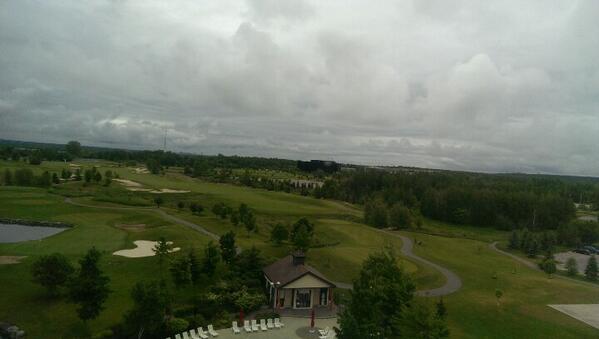 matthewrossmtl's tweet photo. The view from my @brookstreetott hotel room this morning in #Ottawa when I checked out. http://t.co/2YKB6VaLzr