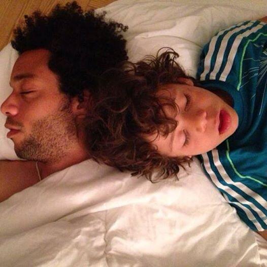 Marcelo Vieira Jr on Twitter: "Nice sleep @12MarceloV and Enzo. http://t.co/kGeXvT58Zo"