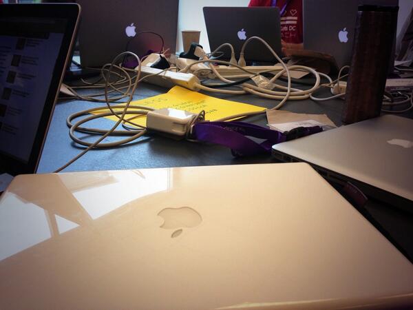 ambarella's tweet image. Uh oh, is it obvious I'm a poser. #oldmac #techlyfe