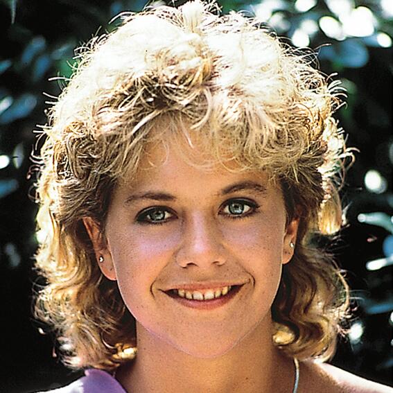 See Meg Ryan's transformation from NYU journalism student to A-list star: ow.ly/xDgQ3  #TBT