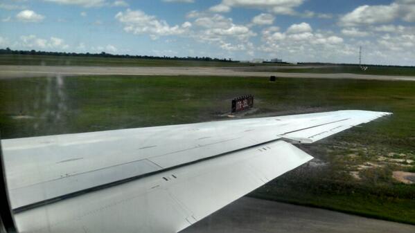 OKSTATE_ug's tweet photo. Cleared for takeoff 17R #defygravity
@NASA_RGEFP http://t.co/HBXsm4VTNl