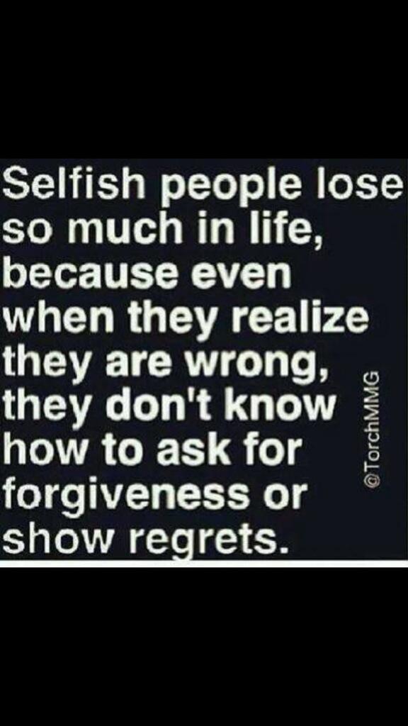 ALICELADIABLA's tweet photo. #selfish 😒 http://t.co/HeOn54uOgG