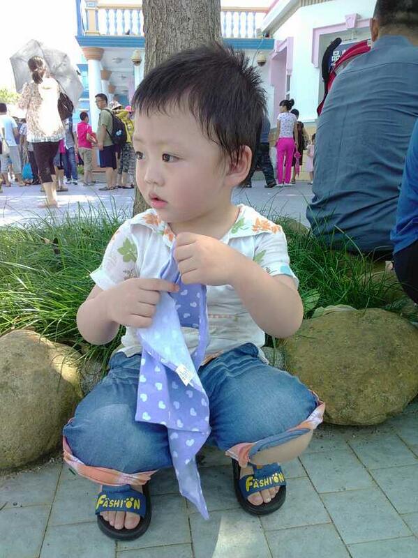 LEDZou's tweet image. 想得到爱才学会付出；孤单才想念朋友；有职位时才努力工作；失败才记起忠告；生病才意识健康重要；分离才后悔没珍惜；有赞赏才相信自己；别人指出才知道错误；需要帮助才懂得低头；临死前才发现生活美好。没有以后！