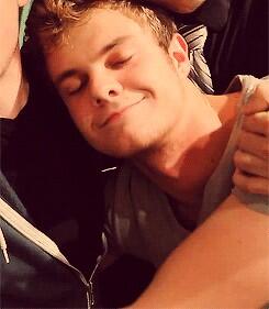 MultiJamie's tweet image. "I love you!"