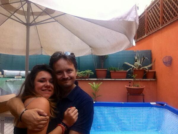 andreacauti's tweet photo. #Estate2014 Ci siamo quasi... Piscina montata! Con l'aiuto di @CamyCauti Sullo sfondo il noce di @ritasancricca http://t.co/0khfjnKQS3