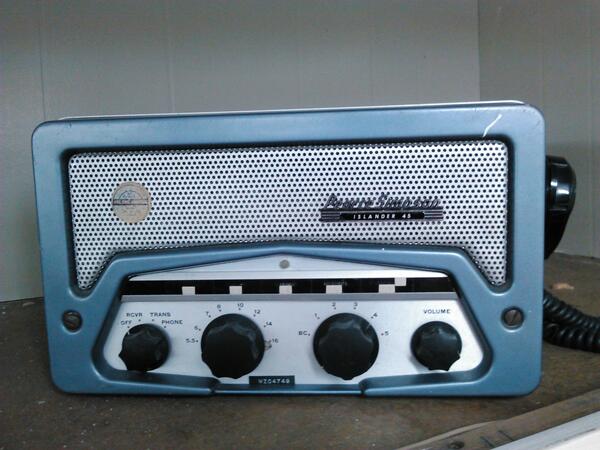 BayElectronics's tweet image. We were playing around in the shop and found a Pearce Simpson Islander 45 Marine HF Radio today! #tbt #VintageMarine