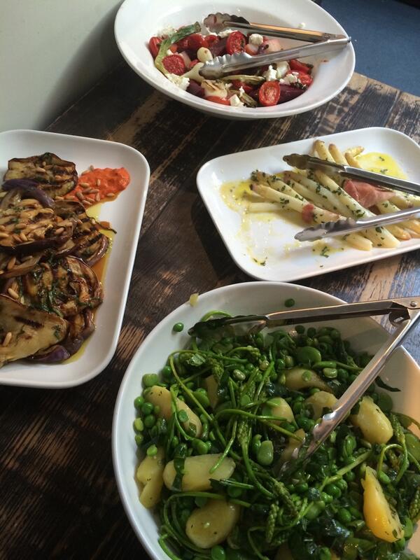 @LaFromagerieUK Another #amazinglunch with yummy #cheese and #healthyfoods