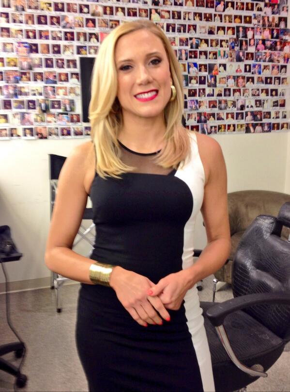 Amber Theoharis On Twitter Sticking With My 2 Favs Sheilafajl Jewels And Allenbschwartz Dress Love Their Designs Thanks 2 Both Designers Http T Co Lvcpz9mql3