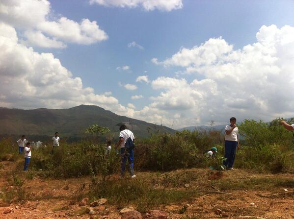 cimakids's tweet photo. El lugar escogido para la siembra, Cerro de la Cantera en Piedecuesta http://t.co/qbPpil0EDt