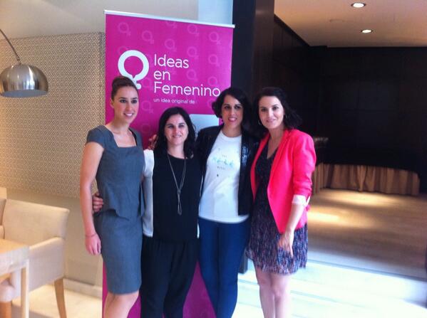 IdeasEnFemenino's tweet photo. Nuestras ponentes de #IEF7 ya están preparadas para brillar @Leonor_Cabrera @malasmadres @anansect http://t.co/O8rwnJmzIt