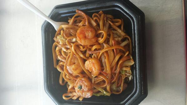 Shrimp Lo Mein with a lil spice!!