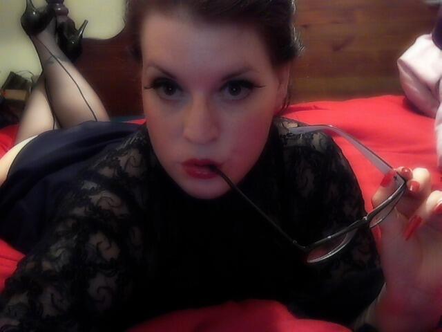 Good evening-a little something for the roleplay fans.Playing #sexy secretary in #heels,seamed #stockings<a href="/tag/sexy"class="tags"><span>#sexy</span></a><a href="/tag/stockings"class="tags"><span>#stockings</span></a><a href="/tag/heels"class="tags"><span>#heels</span></a>