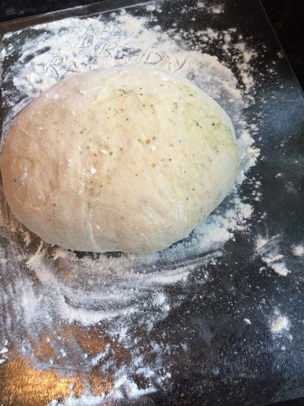 londonrdbaking's tweet image. Soon to be pesto flatbreads #easypart