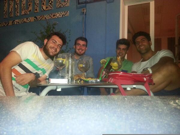 Pasando los ultimos ratos con la familia!!@cala_altillo <a href="/gpamodeo/">gabriel perez</a> <a href="/Paco_vega_11/">Francisco vega</a>