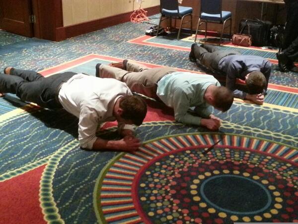 CBRecruitingVT's tweet photo. Audit level 5 is staying fit with planks during training #auditu #myfit #5minplanks http://t.co/ird6wZuXCR