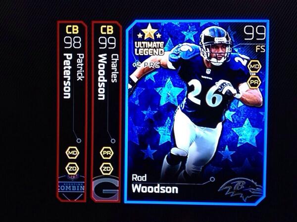 Bluxters's tweet image. Giveaway! Retweet and follow @Bluxters and @TheHawksMUT for a chance to win! Ends 6/15!
