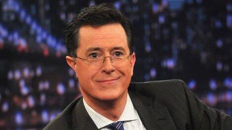KGWNews's tweet photo. #PDX,@StephenAtHome looks to boost sales at @Powells w/ help from @Sherman_Alexie http://t.co/V623gk5GdT http://t.co/diaqdCdQ7h