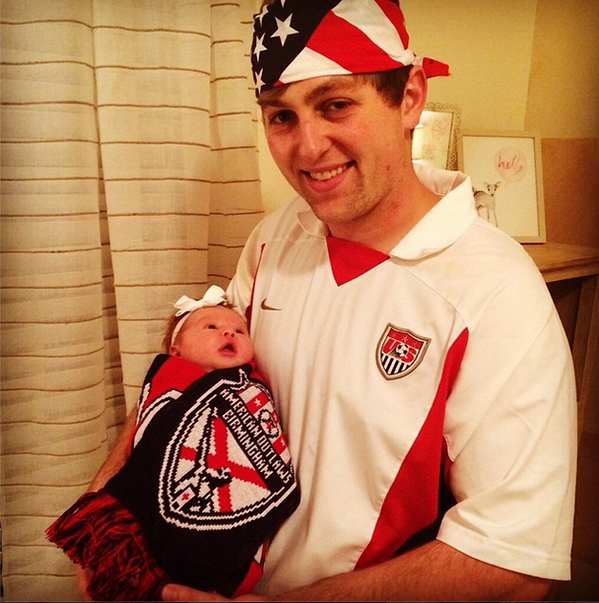 br4dhamilton's tweet photo. She was an @AmericanOutlaws girl at just 6 days old for the #USMNT vs. Mexico game 4/2/14! #AOfather #AOdaughter http://t.co/Eg8VnPVZ6q