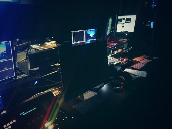 mandyyymorr's tweet image. internship holla😎 #toomanycomputers