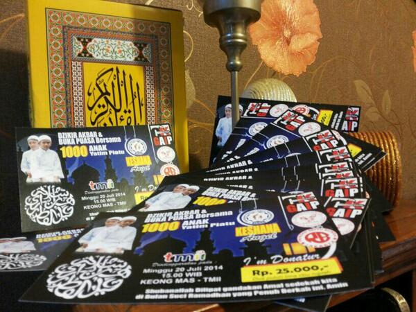 bazaarpeduli's tweet photo. hny 25rb bs menyumbang kebahagiaan utk anak yatim piatu,pas acara akan kami bantu share keseruan kebersamaan kami :) http://t.co/2mEnqJlQU9