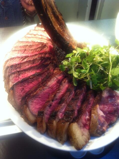 chefjimkey's tweet image. @eatdrinkrare such a pleasure cooking with incredible products #uncommonexcellence