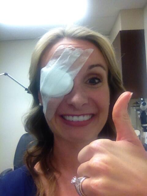 MyersParkCheer's tweet image. Thanks to @Extraordi_Maryy and her mom, Coach Karen's eye is on the mend! #goodbyeeyestye #piratepatch #arghhhh