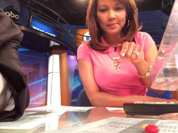 stephenclark's tweet image. .@ccliffordwxyz is stealing my Skittles. #anchorproblems #backchannel